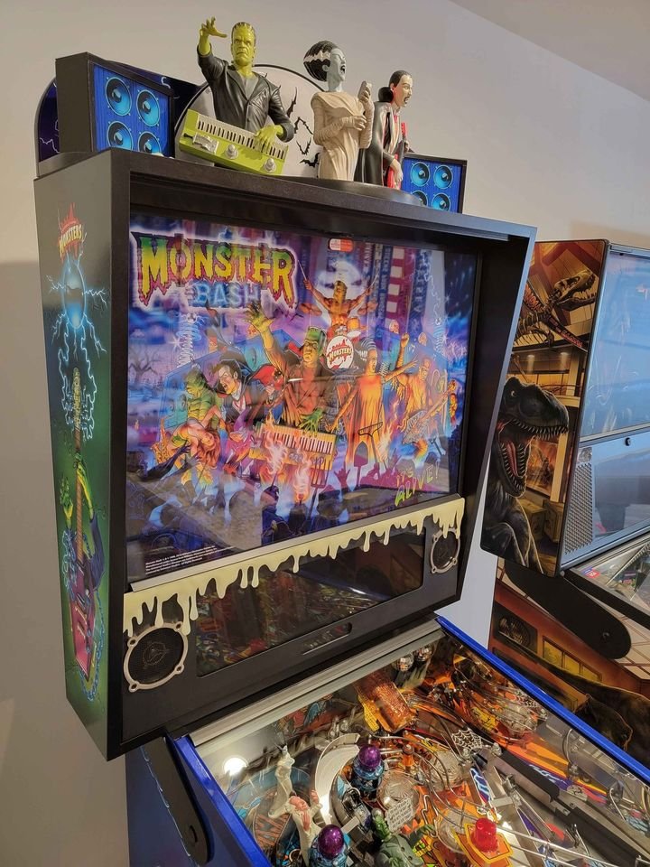 Monster Bash Pinball machine